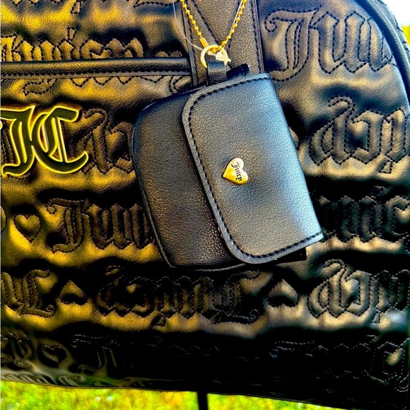 Juicy Couture Black Embossed Weekender Bag - Picture 3 of 11